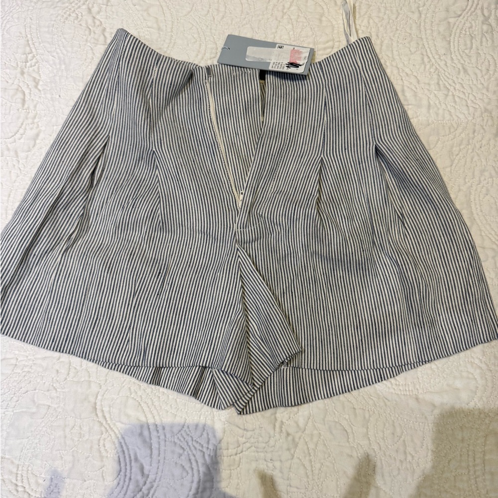 ANTONIO MELANI Navy and White Striped Blouse